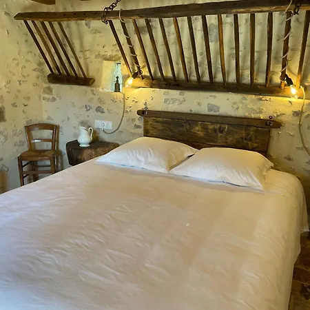 Pres De La Fleche Avec Animaux Acceptes - Fr-1-410-474 Bed & Breakfast