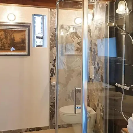 Pres De La Fleche Avec Animaux Acceptes - Fr-1-410-474 *