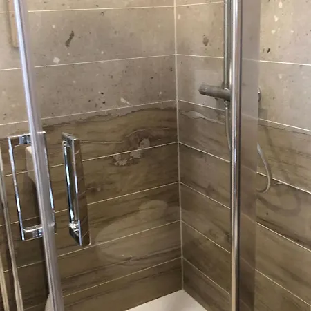 Pres De La Fleche Avec Animaux Acceptes - Fr-1-410-474